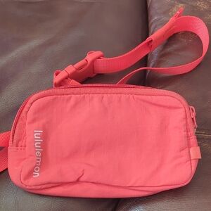 lululemon athletica Coral crossbody Bag